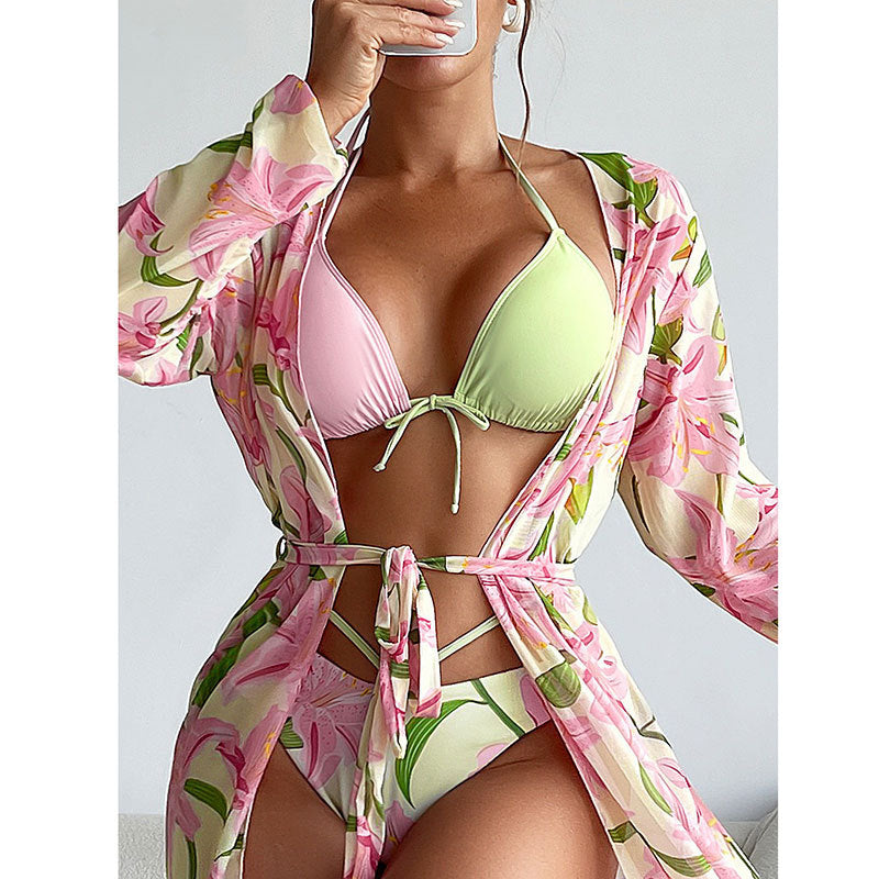 Printed long sleeved sunscreen three piece bikini set
