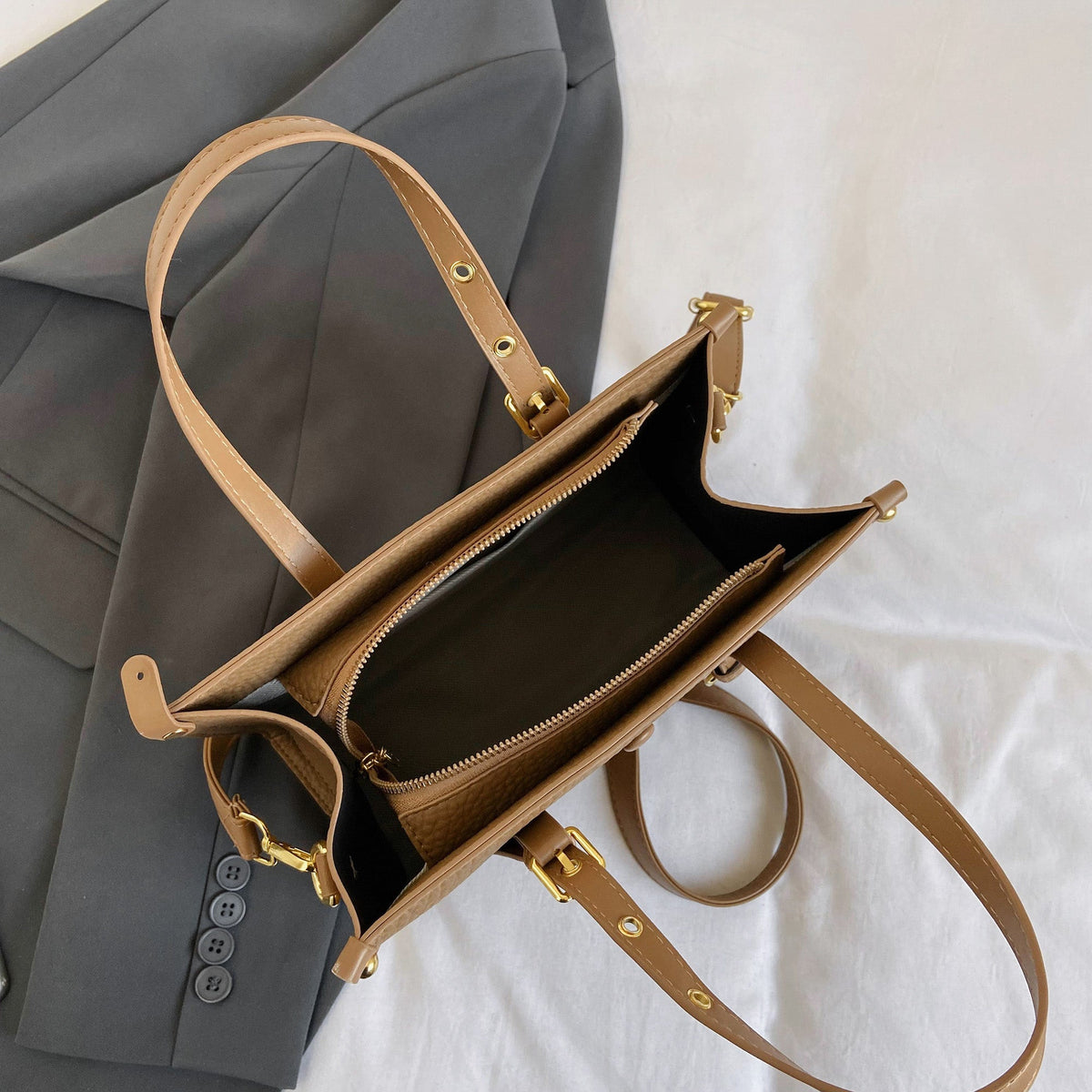 The Vegan leather tote - Crossbody Shoulder bag