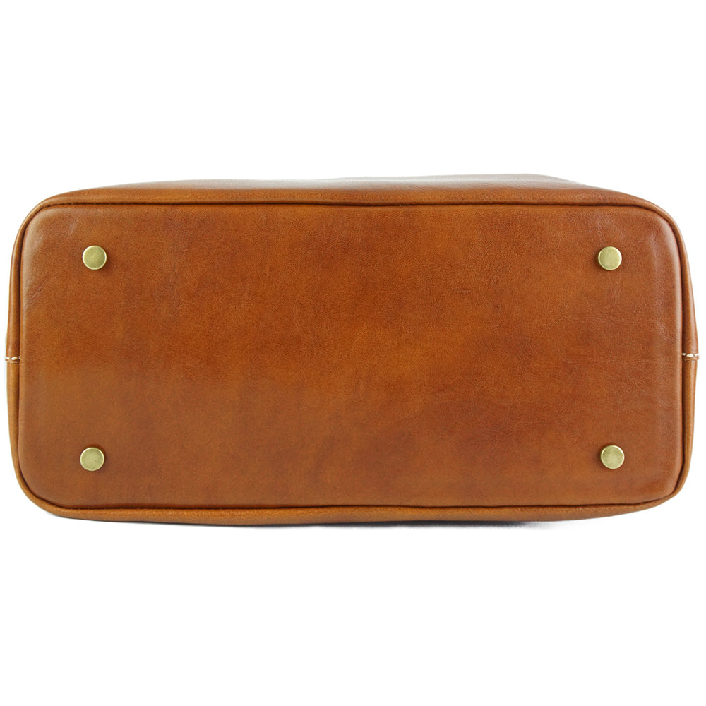 Darcy Leather Shoulder Bag - Made In Italy