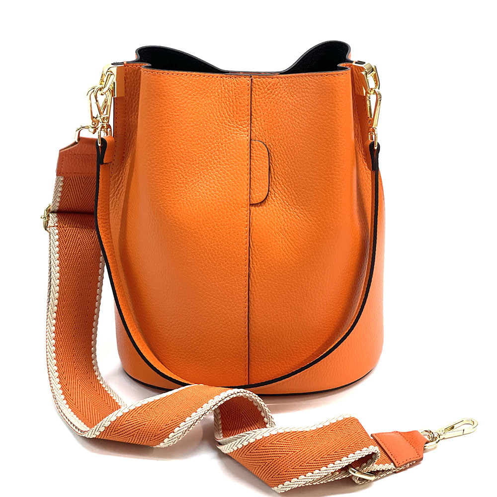 Maddalena GM leather bucket bag - Made In Italy