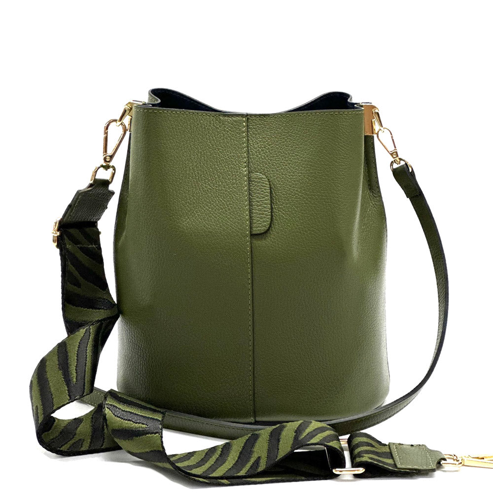 Maddalena GM leather bucket bag - Made In Italy