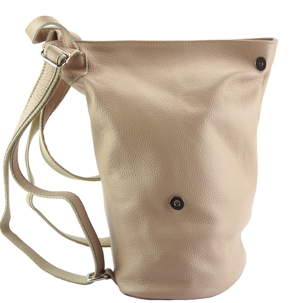 Clapton Backpack in Supple small-grained leather - Made In Italy