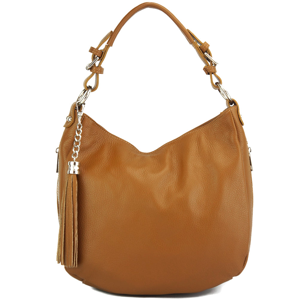 Victoire shoulder bag in calf-skin leather