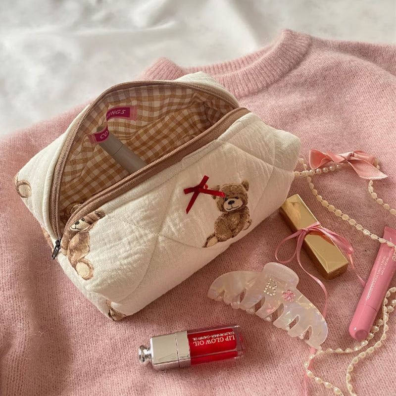 Cute Teddy Bear Makeup Bag, Portable Makeup and Skincare Storage Bag, Large Capacity Cartoon Printed Toilet Bag