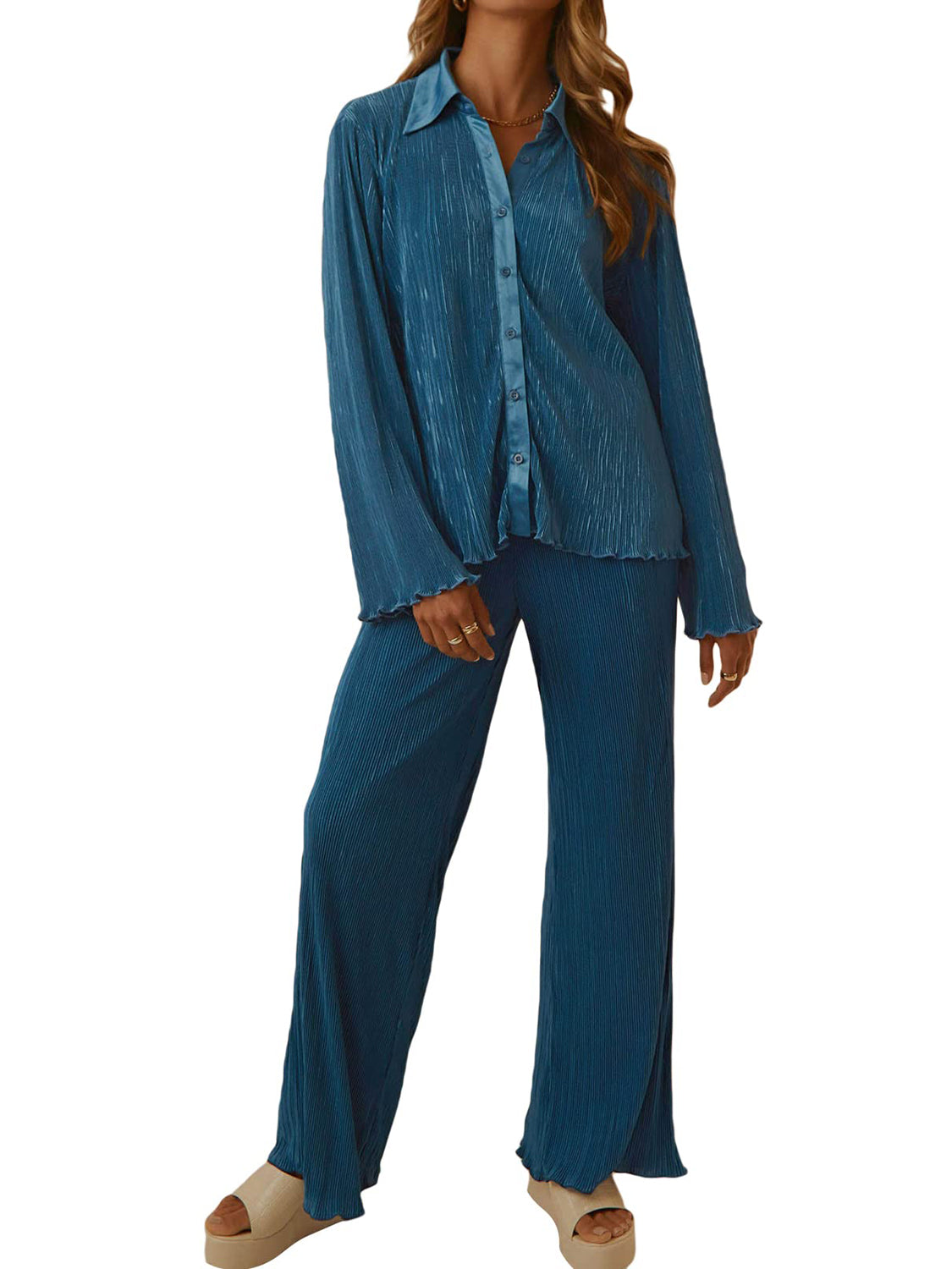 Loungewear Outfit with Collar, Long Sleeves, and Pants