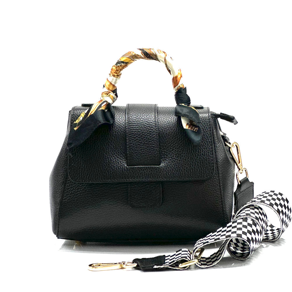 Kylie leather Handbag - Made In Italy