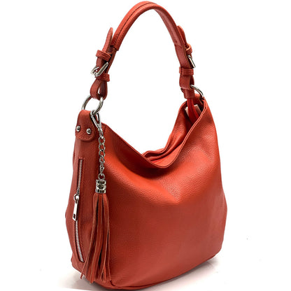 Victoire shoulder bag in calf-skin leather