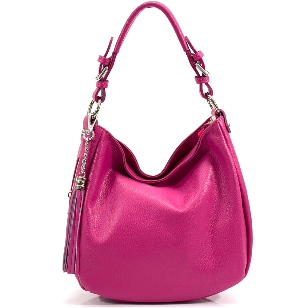 Victoire shoulder bag in calf-skin leather