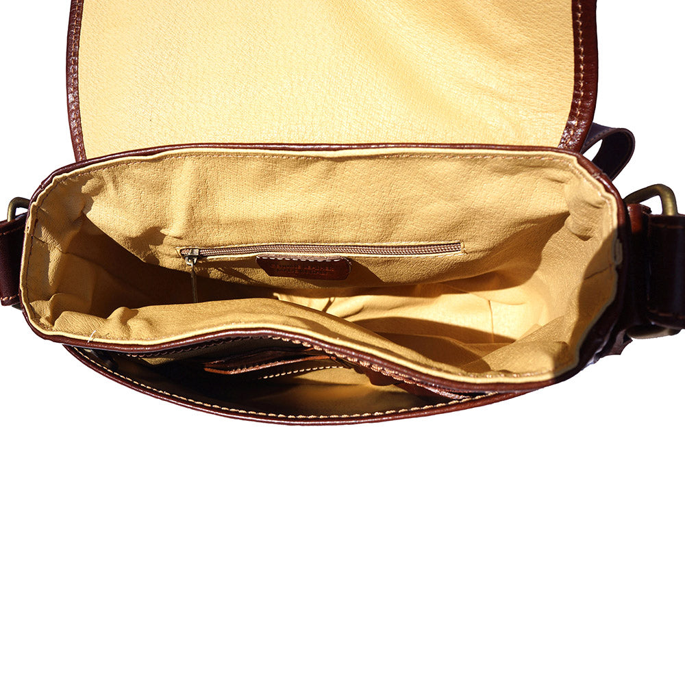 Christopher Messenger Bag in Vegetable Tanned Cow Leather - Made In Italy