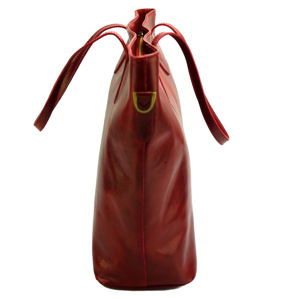 Darcy Leather Shoulder Bag - Made In Italy