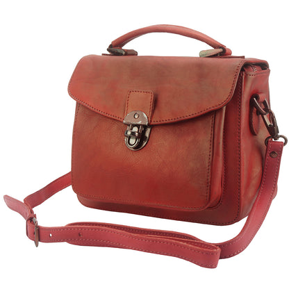 Montaigne GM vintage leather Handbag - Made In Italy