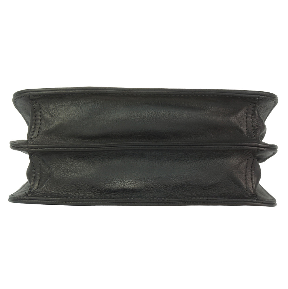 Very GM Leather Hand-bag - Made In Italy