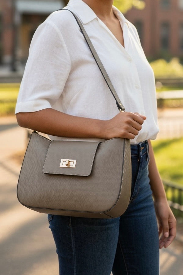 Costanza Structured Leather Shoulder Bag - Made In Italy