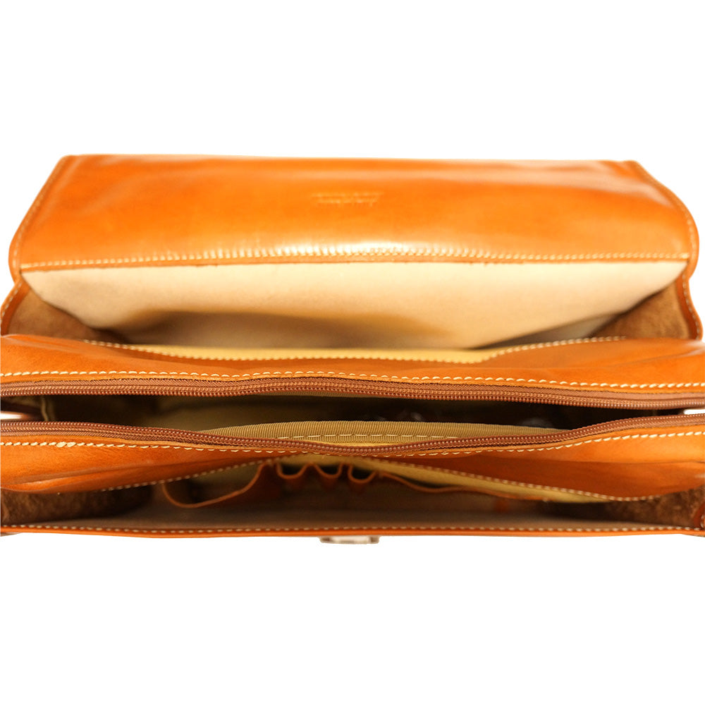 Leather briefcase with Laptop compartment inside - Made In Italy