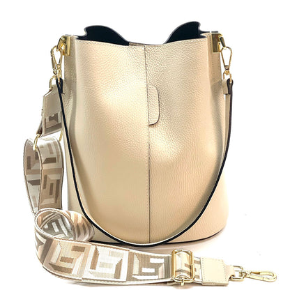 Maddalena GM leather bucket bag - Made In Italy