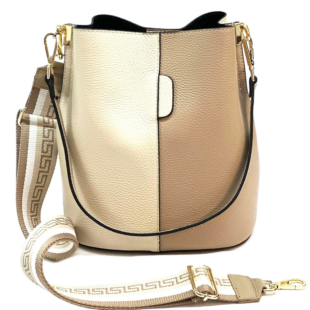 Maddalena GM leather bucket bag - Made In Italy