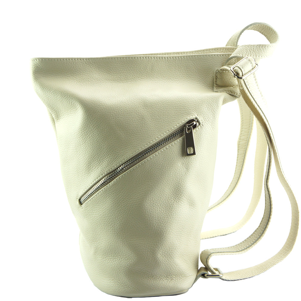 Clapton Backpack in Supple small-grained leather - Made In Italy