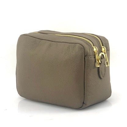 Amara GM Leather Shoulder Bag - Made In Italy