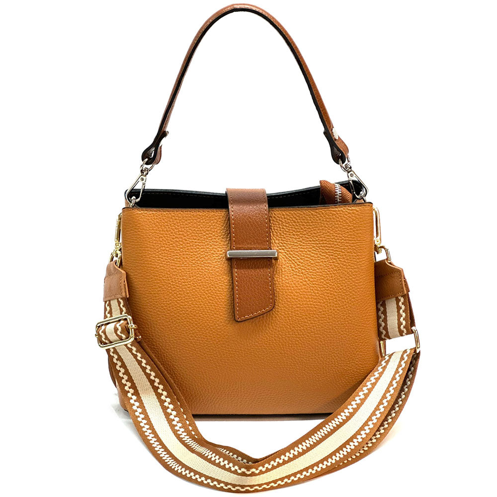 Kristen T leather shoulder bag - Made In Italy