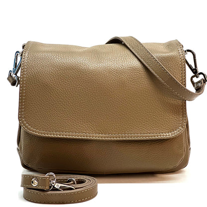 Pamela Leather Messenger Bag - Made In Italy