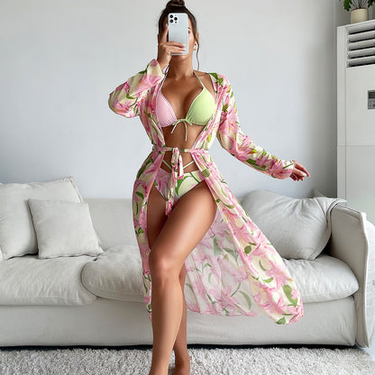 Printed long sleeved sunscreen three piece bikini set