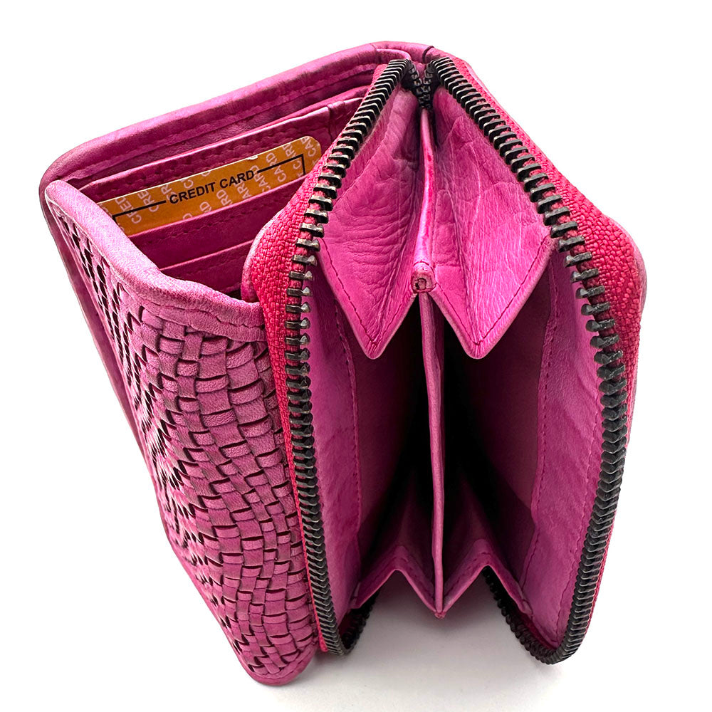 Selenia Washed Cow Leather Woven Wallet - Made In Italy
