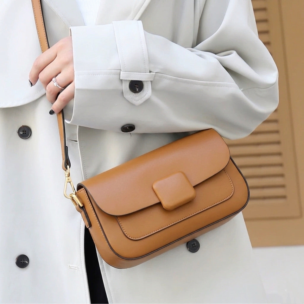 Serelia Cow Leather Shoulder and Crossbody Bag - Made In Italy