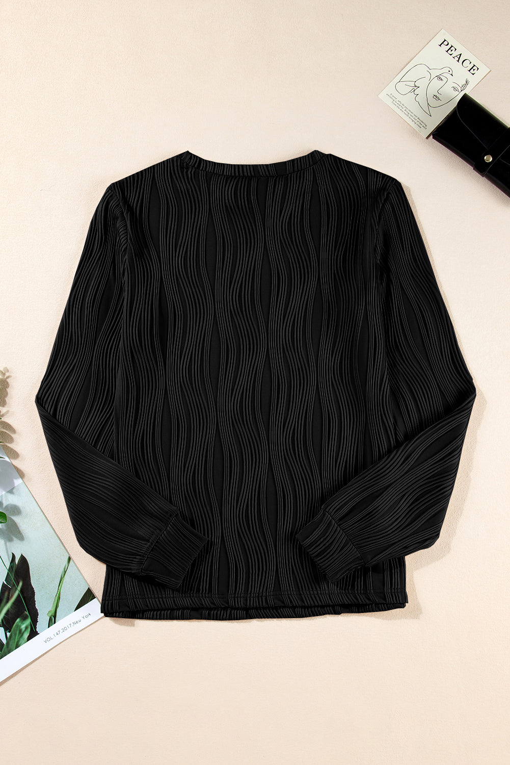 Black Textured Wavy Round Neck Long Sleeve Top