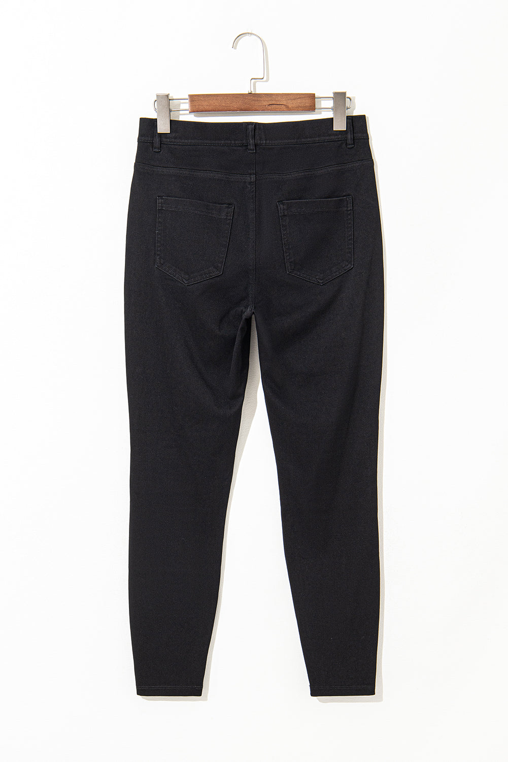 Black slim-fit ankle-high waist jeans