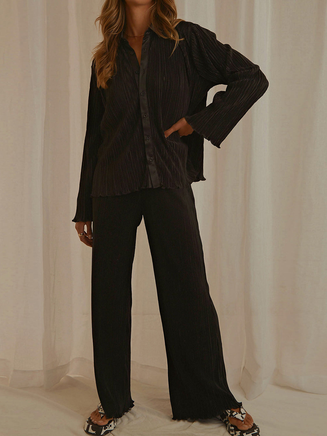 Loungewear Outfit with Collar, Long Sleeves, and Pants